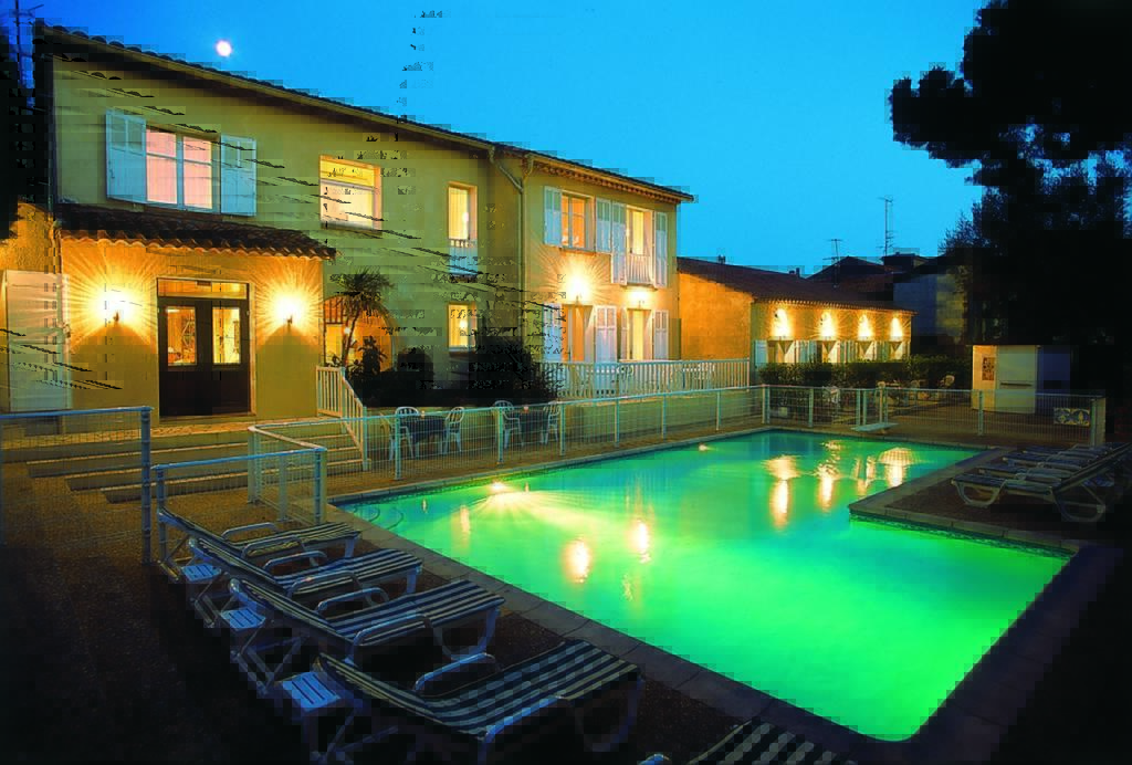 Hotel Lou Paouvadou Sainte-Maxime Exterior foto